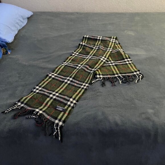 BURBERRY scarf 100% authentic green nova check London cashmere England pre owned - Picture 5 of 5